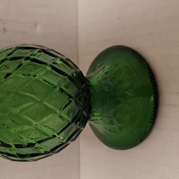 Vintage E.O. Brody Co. Green Glass Bud Vase - Picture 4 of 16